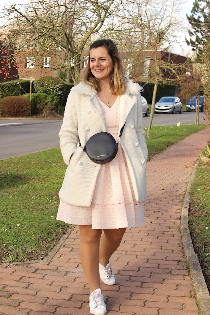 Voir la vie en rose look st valentin, défi look, robe maje rose, les petites bulles de ma vie