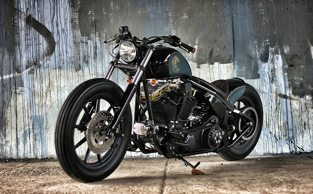 Harley Davidson  By Studio Motor Hell Kustom