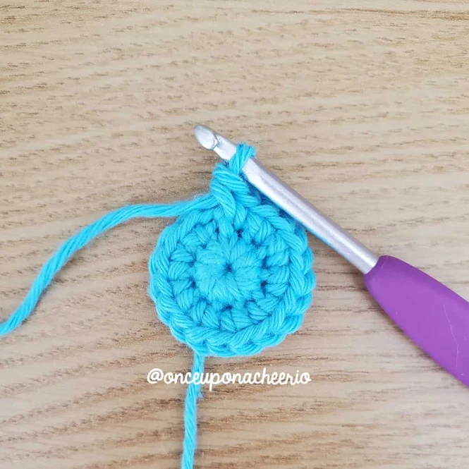Single crochet increase can leave unsightly holes because it goes through both front and back loops