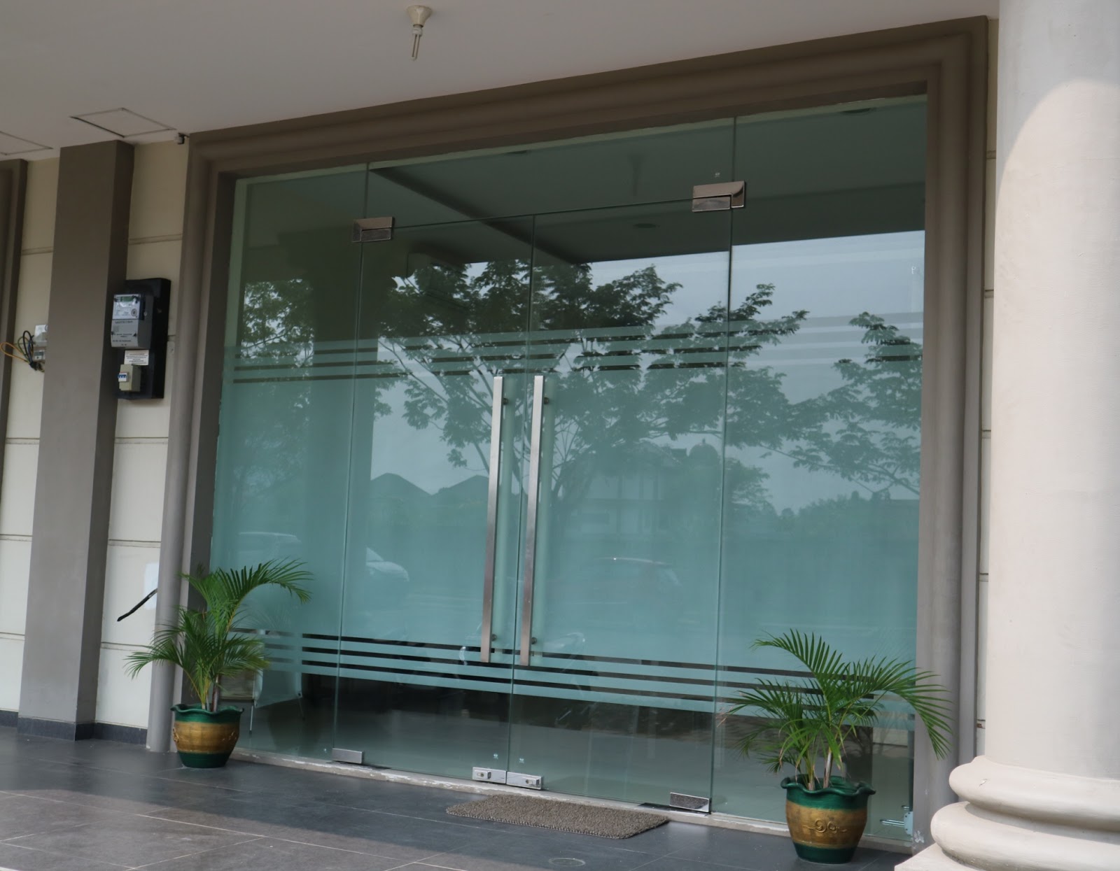 Jual Pintu Kaca Tempered Frameless di Palembang Produk 