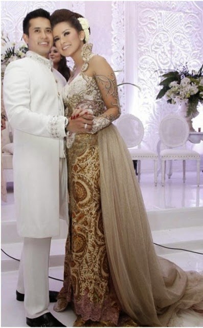 Kumpulan Foto Kebaya Pernikahan Raffi Ahmad Dan Nagita 