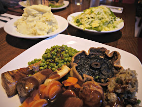 Toby Carvery, vegan, mushroom tart