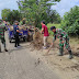 Koramil 1002-06/Barabai Bersama Aparat Gabungan Gotong Royong Bersih-Bersih  Lingkungan 