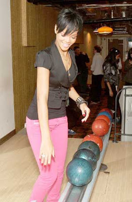 Rihanna Bowling Alley London Pictures