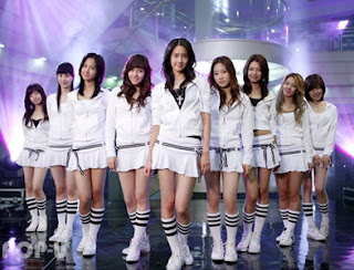 SNSD Baby Baby Live 2007
