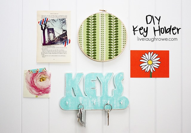 Fabulous-DIY-Key-Holder-with-livelaughrowe.com_