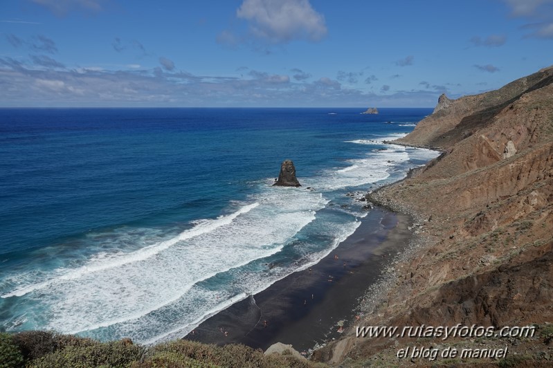 Puerto de la Cruz - Las Teresitas - Macizo de Anaga - Roque de las Bodegas - Punta del Hidalgo