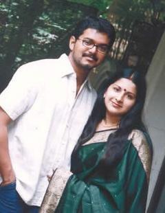 Vijay and wife Sangeetha