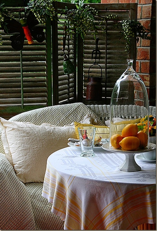lunchonporch14A