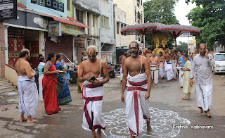 Sri Krishna Jayanthi,Kutty Krishna, Purappadu, Video, Divya Prabhandam, Sri Parthasarathy Perumal, Triplicane, Thiruvallikeni, Utsavam, 