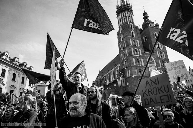 Czarny Protes, przeciwko zaostrzeniu ustawy aborcyjnej, Krakow 2016