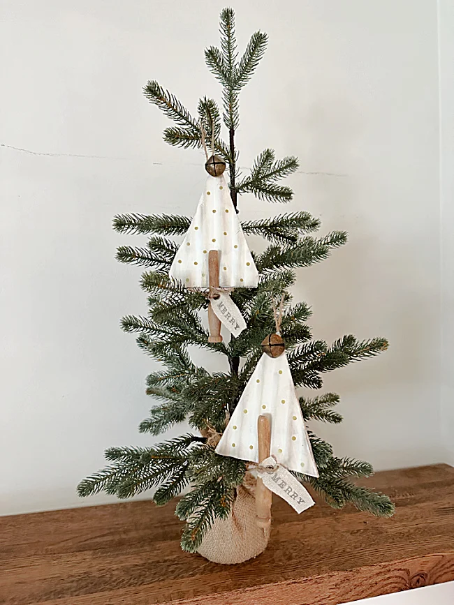 tree with tree ornaments