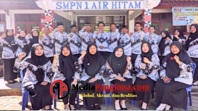 SMPN 1 Air Hitam Dirgahayu HUT PGRI ke 77 Dan Hari Guru Nasional 2022