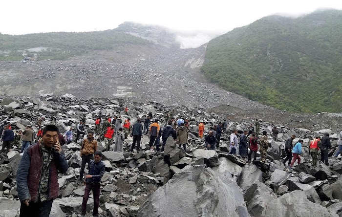 Deslizamento em vilarejo na China mata 6 e deixa mais de 100 desaparecidos