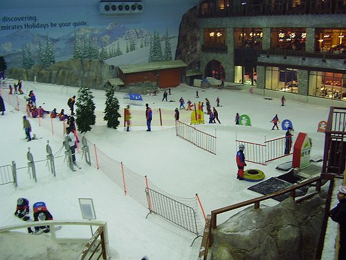 [Indoor-Ski-+Resort-+Dubai-Image.jpg]