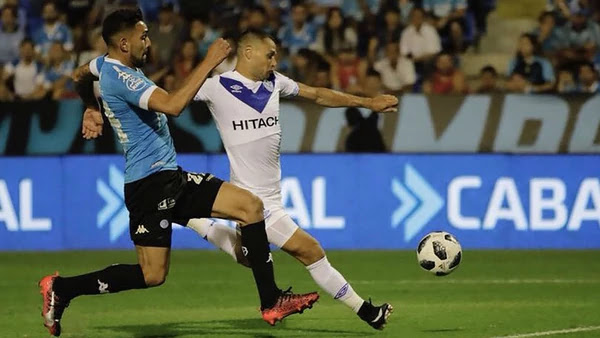 Vélez le empató a Belgrano en Córdoba 2-2