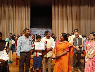 व्यक्तित्व विकास प्रतियोगिता रायपुर में रायगढ़ जिले के ग्राम खिचड़ी ब्लॉक बरमकेला के छात्र प्रेम पटेल ने तीसरा स्थान प्राप्त किया