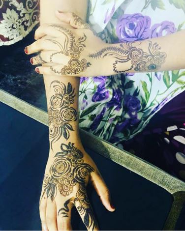 SIMPLE MEHANDI DESIGNS