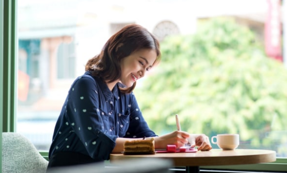 Fungsi Menulis Buku Harian untuk Kesehatan Mental