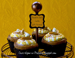 pumpkin-spice-latte-cupcakes-recipe-pie-toppers-free-tutorial-deborah-stauch