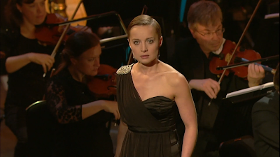 Katie Bray performing at the 2019 BBC Cardiff Singer of the World (photo taken from video stream)