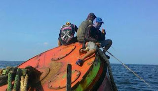 Cara mancing kuro di tong pelampung kapal Tambak Lorok