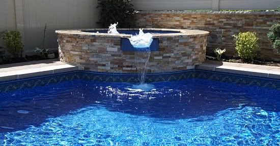 How to look for a swimming pool contractor?