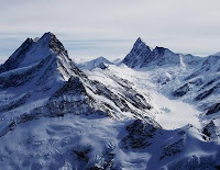 Schreckhorn Finsteraarhorn