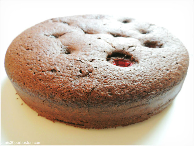 Receta del Pastel de Chocolate con Harina de Almendras y Frambuesas