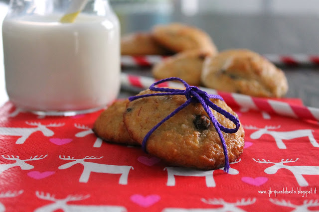 Q.b.- Quanto Basta: Biscotti alla ricotta, banane e cocco con gocce di cioccolato