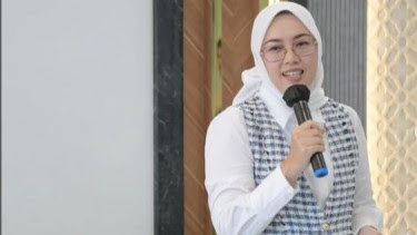 Nahloh! Diduga Pakai Pelat Palsu, Anne Ratna Mustika Terancam 5 Tahun Penjara  