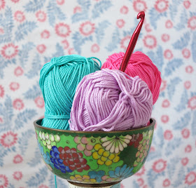 ByHaafner, crochet, crochet hook, thrifted, bowl, colourful