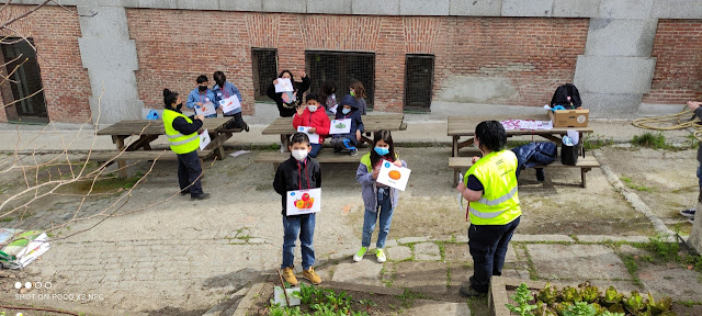 Actividades de la Fundación San Martín de Porres en el Huerto Escolar del Concepción Arenal