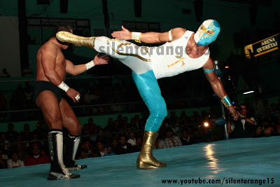 Sin cara verses Rey Mysetrio ,stat,statistics,fighting,record,style wallpaper,image,photo,2011,2012,2013  