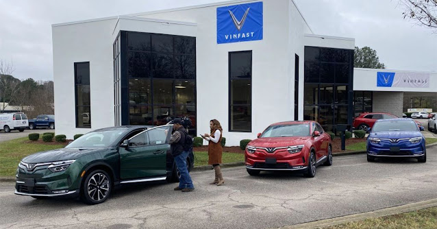 VinFast thay đổi chiến lược ở Mỹ khi “bắt tay” với đối tác phân phối của BMW, Mercedes, Porsche để bán xe điện