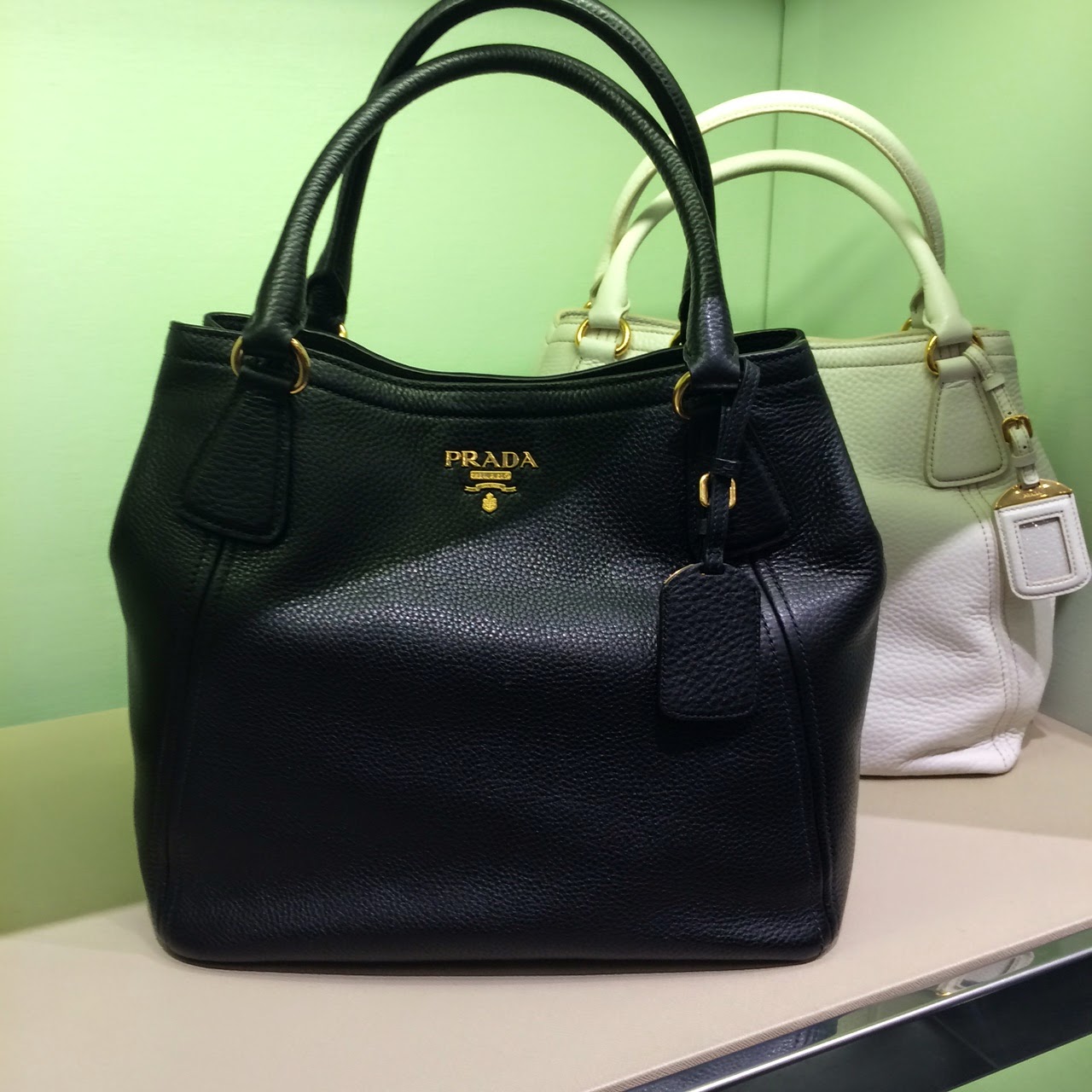 Bicester Village price: RM3900