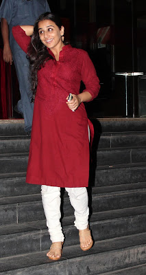 Vidya Balan with Huby Snapped At Special Screenin g of Ghanchakkar