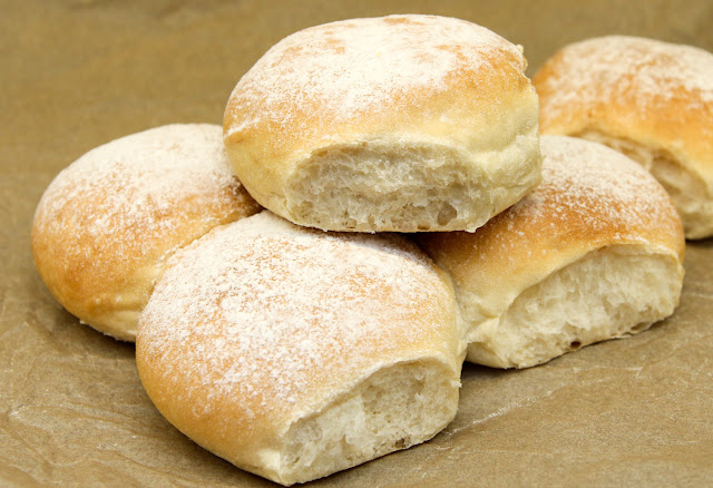 Soft White Bread Rolls