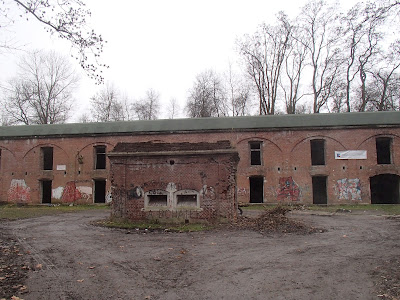 Twierdza Kraków, fort Borek, fort dwuwałowy