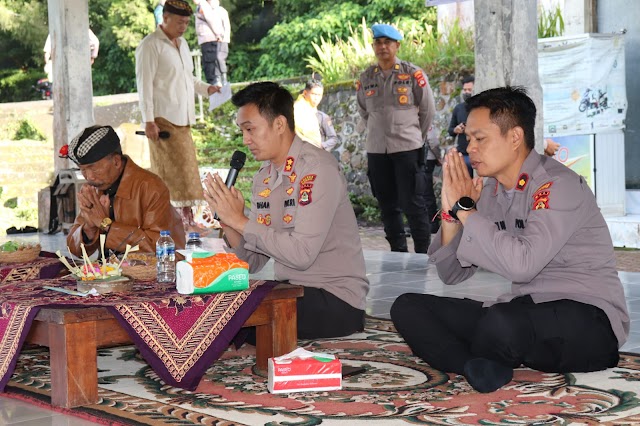 Dimusim Hujan Kami Terima Kiriman Banjir Dan Sampah Dari Desa Tetangga, Mohon  Solusinya, Curhat Bendesa Adat