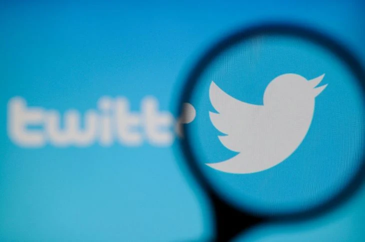 Twitter recusou remover pornografia infantil... configurando para o "novo normal"