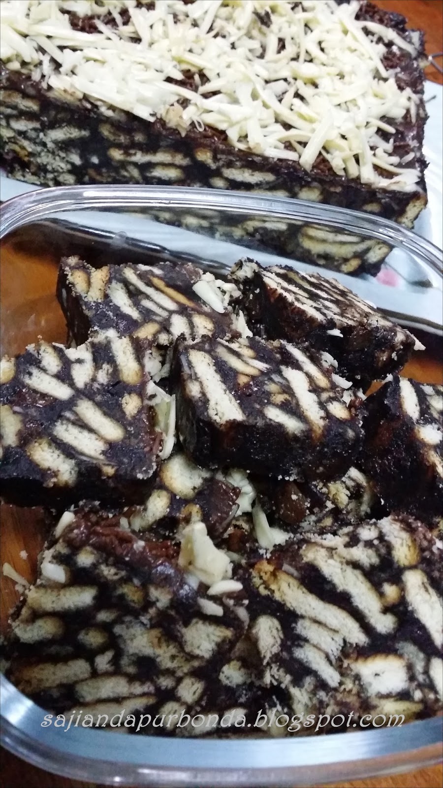 Sajian Dapur Bonda: KEK BATIK EXTRAVAGANZA SEDAP (TOPPING 