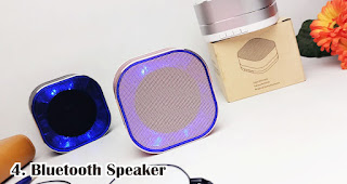 Bluetooth Speaker merupakan salah satu rekomendasi aksesoris gadget yang cocok dijadikan hadiah natal