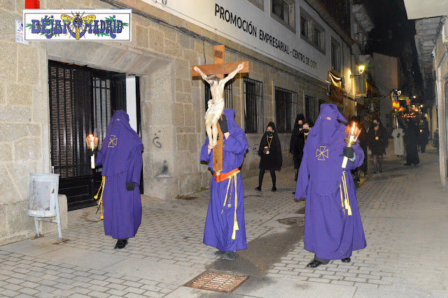 SEMANA SANTA DE BÉJAR | La lluvia obliga a acortar la procesión de La Soledad - 11 de abril de 2022