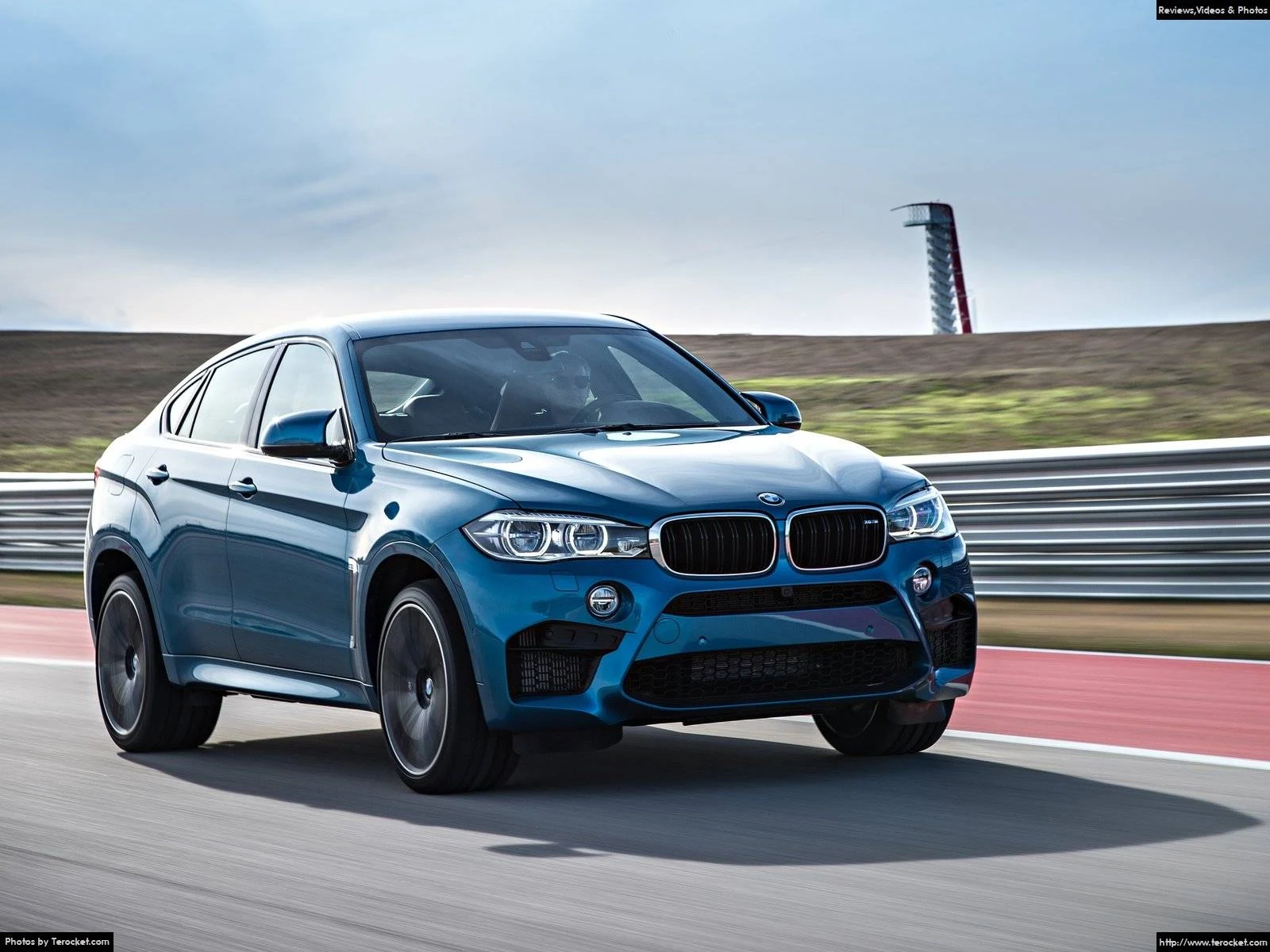 Hình ảnh xe ô tô BMW X6 M 2016 & nội ngoại thất