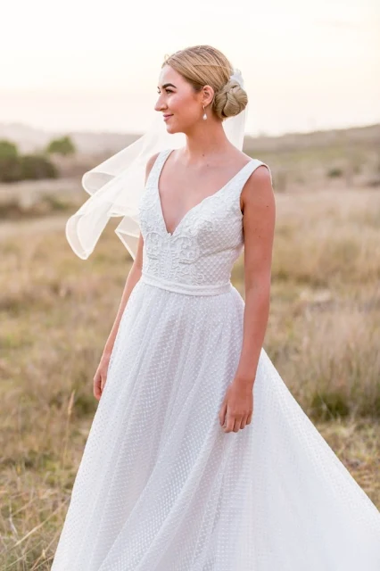 JESSICA R HEATH PHOTOGRAPHY TOOWOOMBA WEDDING PHOTOGRAPHER BRIDAL GOWN AUSTRALIAN DESIGNER