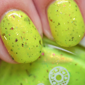 Anchor & Heart Lacquer Fine-apple