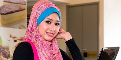 Wearing Hijab Tips from Ivan Gunawan