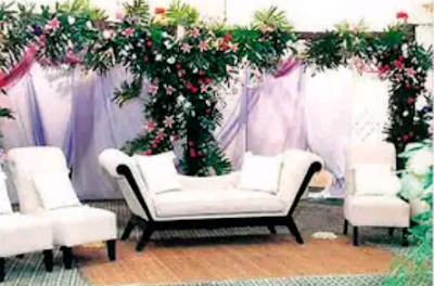 model dekorasi pernikahan modern bernuansa putih