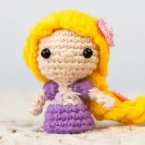 Mini Rapunzel a Crochet